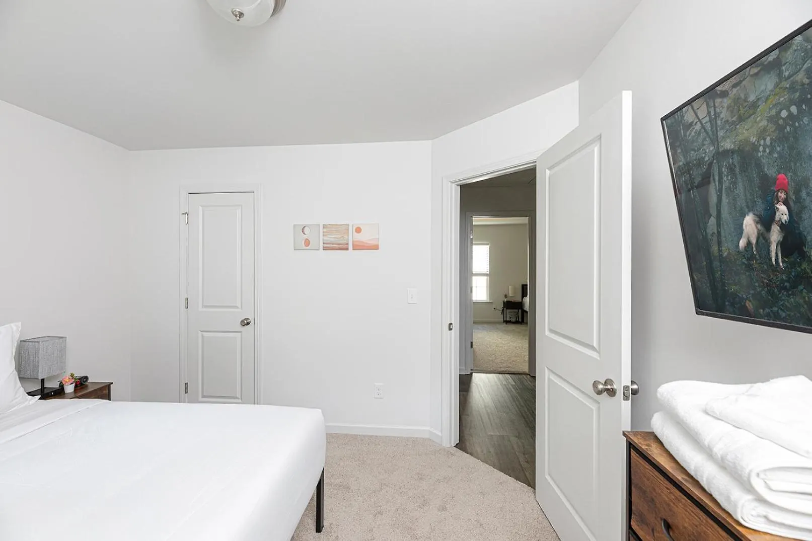 בית נופש הוילה שרלוט Fresh & Comfy Near Uptown With Hottub & Private Yard