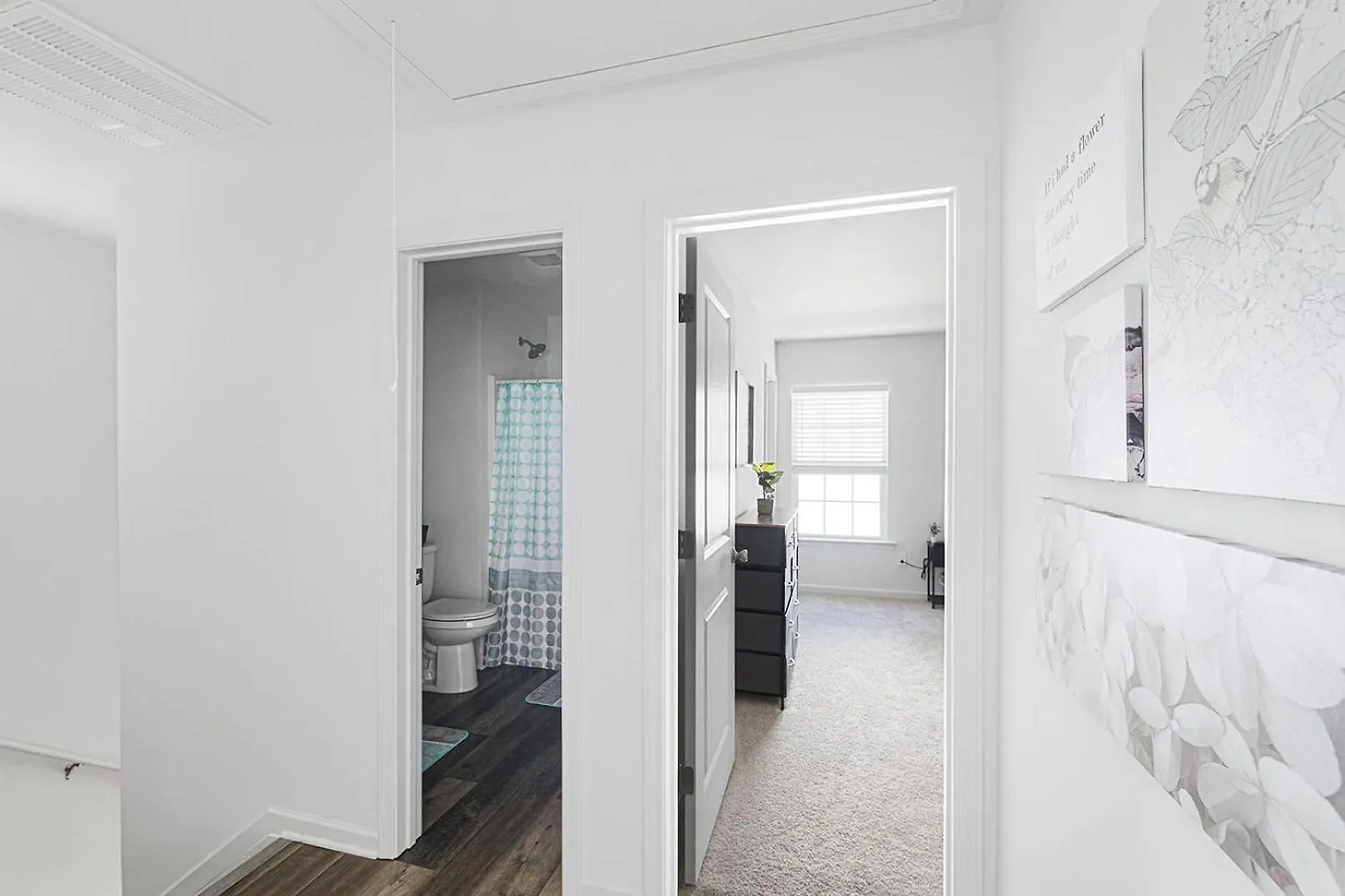 הוילה שרלוט Fresh & Comfy Near Uptown With Hottub & Private Yard ארצות הברית